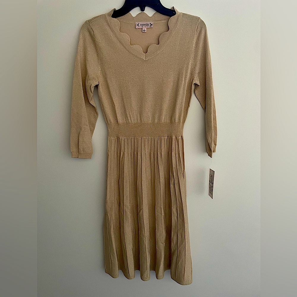 Gorgeous gold Nanette maxi dress